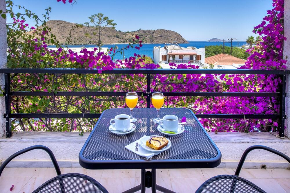 Skala Hotel Luaran gambar